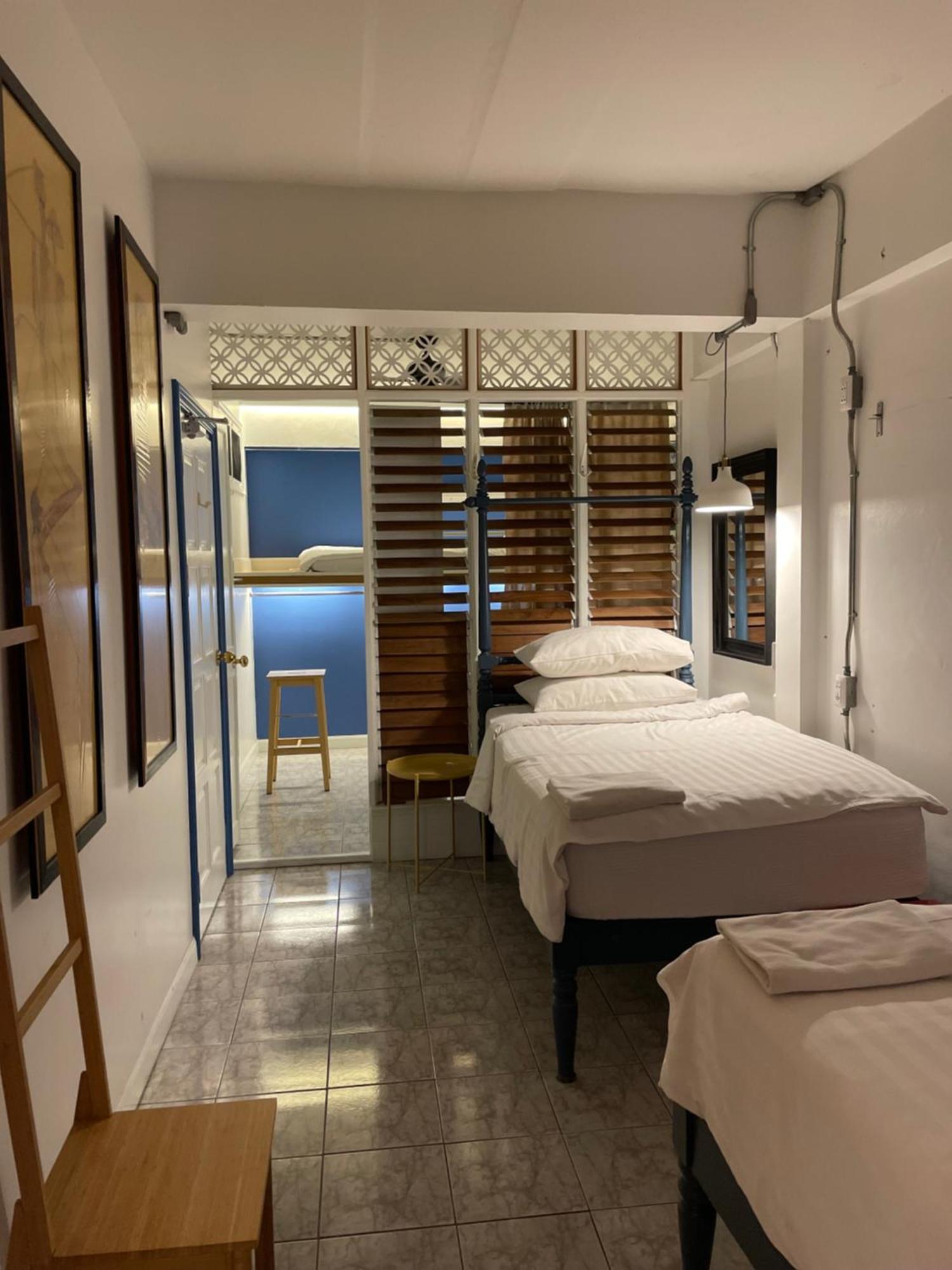 Bed In Town Hostel Chiang Mai Exterior photo